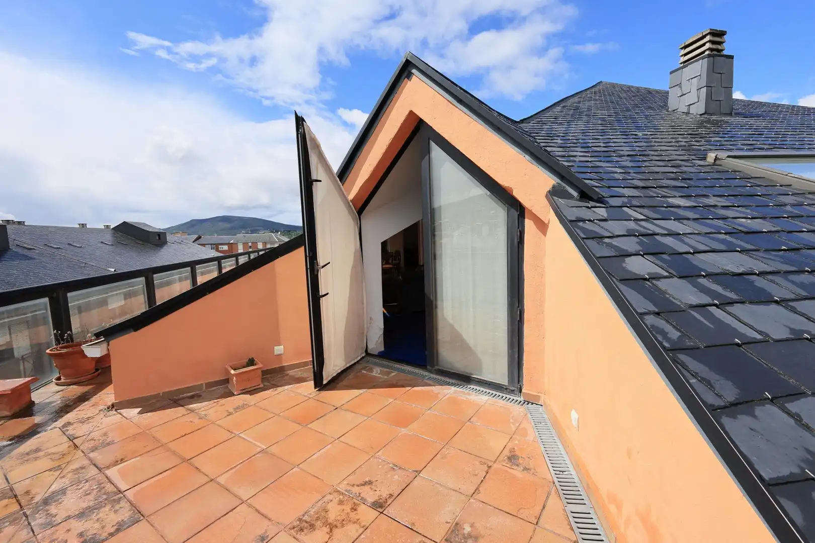 Terrasse von Dachboden zum Verkauf in Bembibre mit Heizung und Balkon
