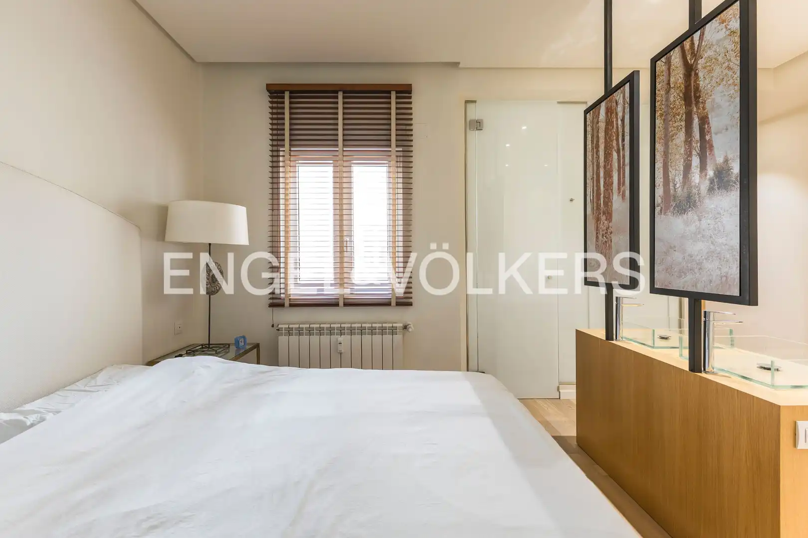 Habitación de Piso de alquiler en Madrid con Aire acondicionado, Calefacción y Amueblado