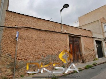 Residential land for sale in Calle del Escultor Amorós