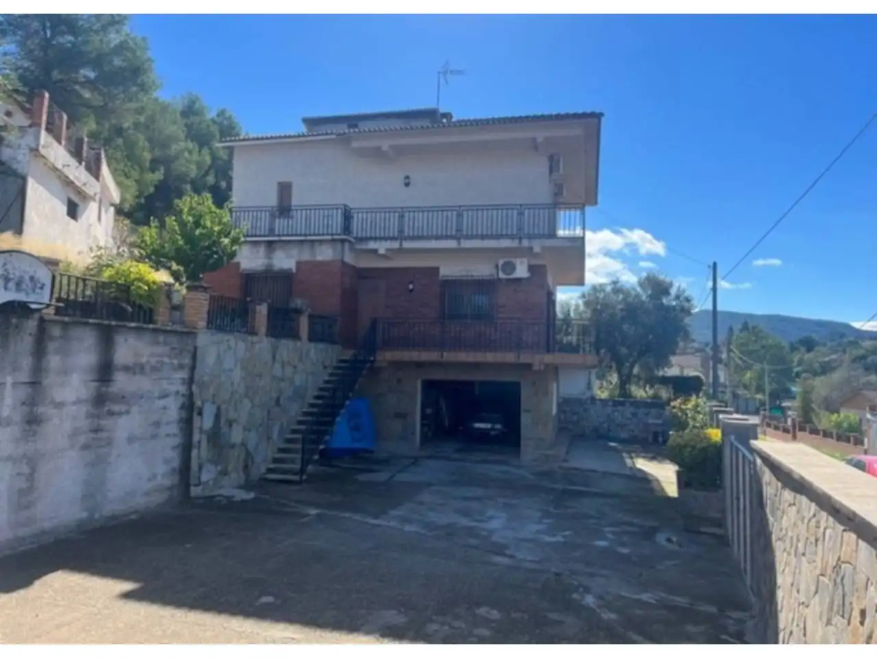 Exterior view of Houses for sale in Castellbell i el Vilar  with Air Conditioner, Heating and Private garden