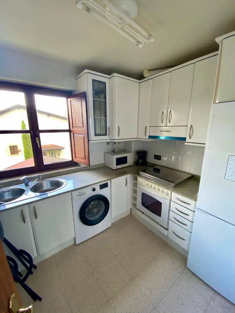 Kitchen of Flat for sale in San Vicente de la Barquera  with Heating, Parquet flooring and Furnished