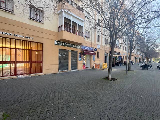 Local comercial en Venta en Calle POETA MANUEL BENITEZ CARRASCO en La Oliva