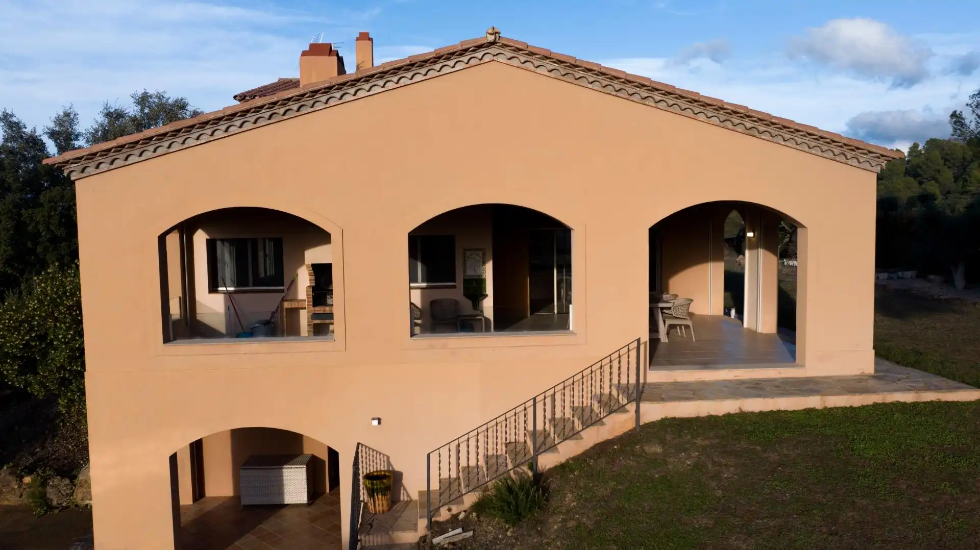 Vista exterior de Finca rústica en venda en Falset amb Calefacció, Jardí privat i Terrassa