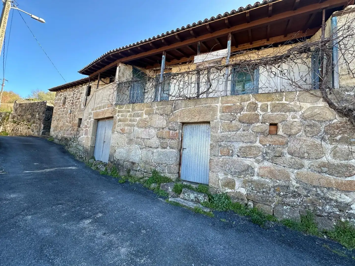 Casa rústica amb jardí en venda a O Pereiro de Aguiar