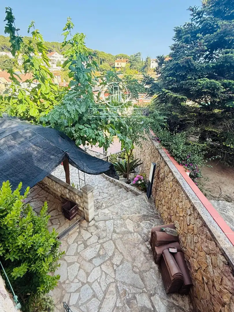 Terrassa de Casa o xalet en venda en Arenys de Munt amb Calefacció, Terrassa i Moblat