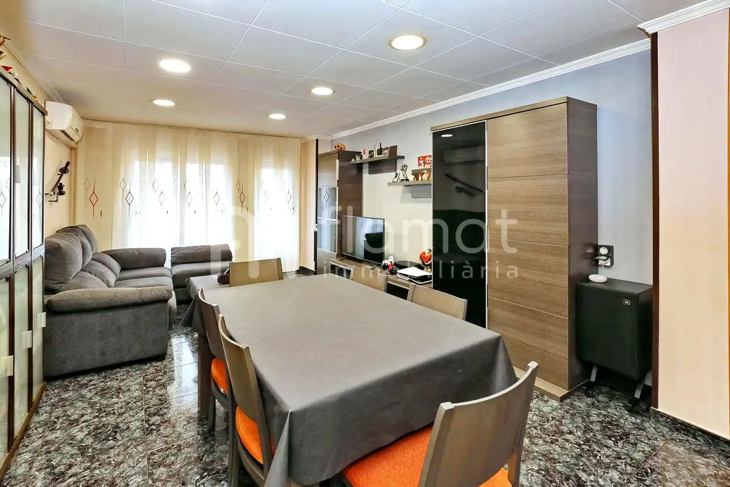 Sala de estar de Piso en venta en Sabadell con Aire acondicionado