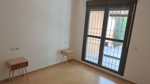 Foto 4 de Piso de alquiler en Nuevo Bulevar, Mairena del Aljarafe