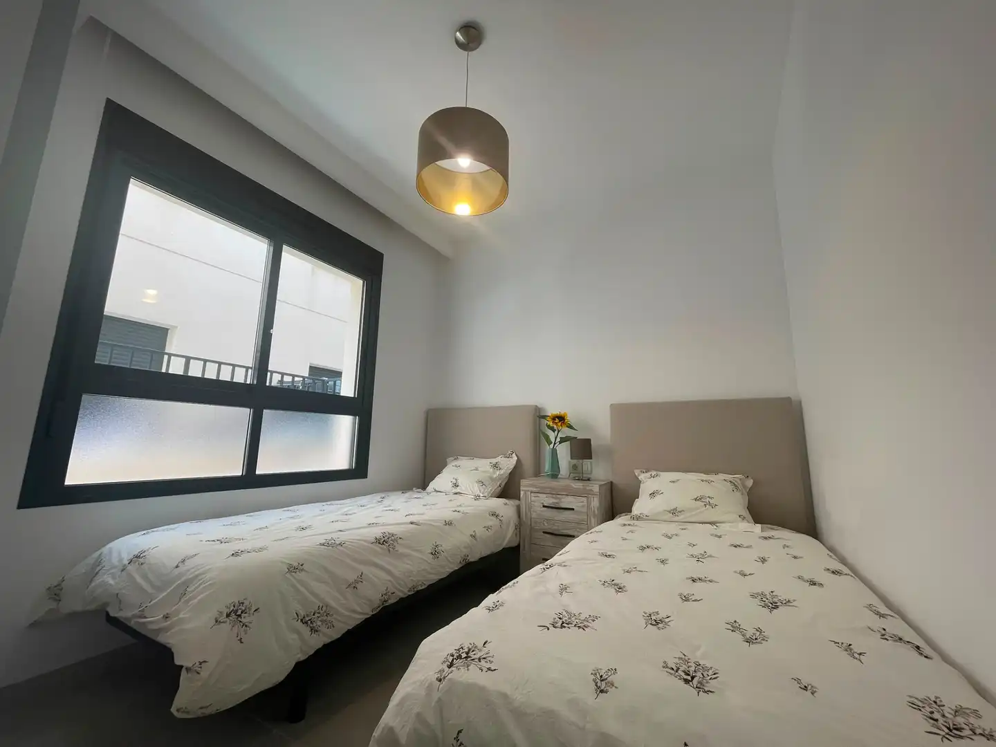 Habitación de Casa o chalet en venta en Pilar de la Horadada con Aire acondicionado, Jardín privado y Amueblado