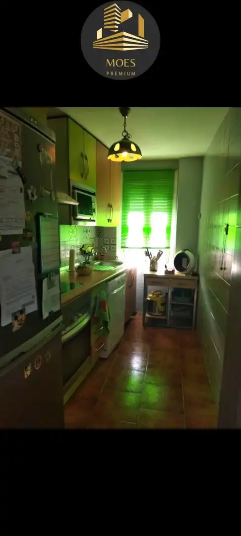 Cuina de Pis en venda en Jaén amb Aire condicionat, Calefacció i Terrassa