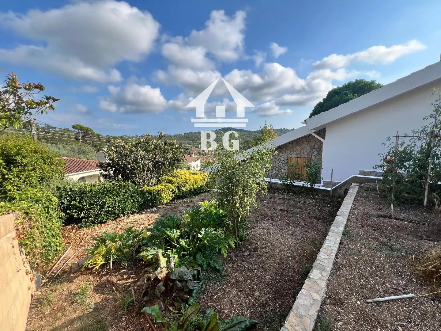 Vista exterior de Casa o xalet en venda en Vidreres amb Calefacció, Jardí privat i Terrassa