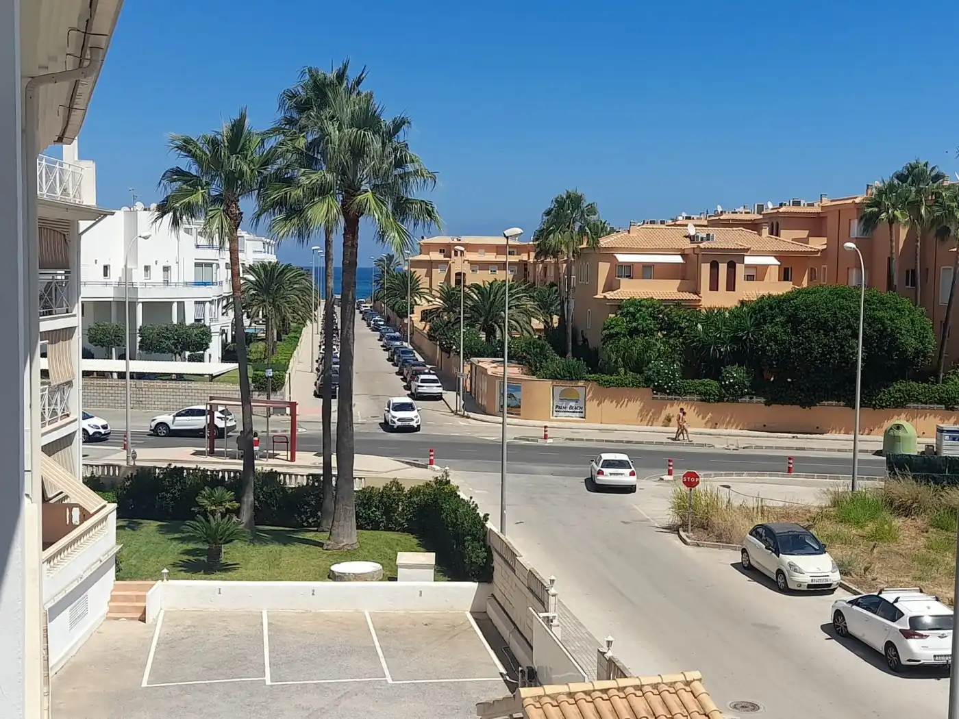 Vista exterior de Apartamento de alquiler en Dénia con Aire acondicionado, Calefacción y Jardín privado