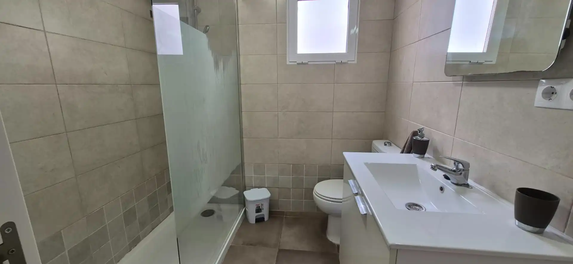 Bathroom of Flat for rent in Moncada  with Parquet flooring, Furnished and Oven