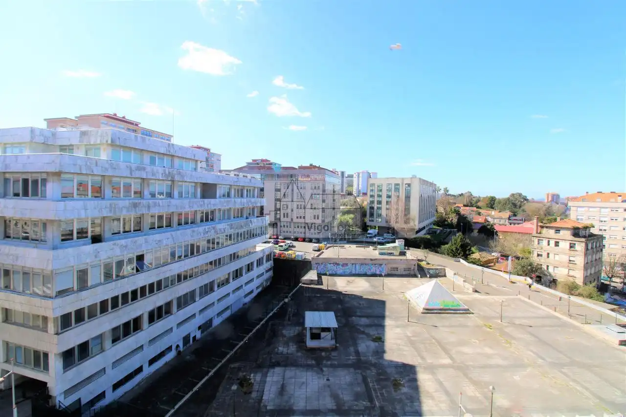 Ufficio con ascensore in affitto a Coruña, imagen 10
