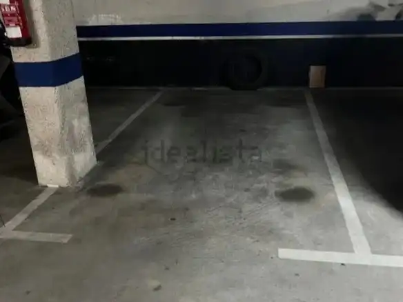 Parking de Garaje de alquiler en  Madrid Capital con Alarma