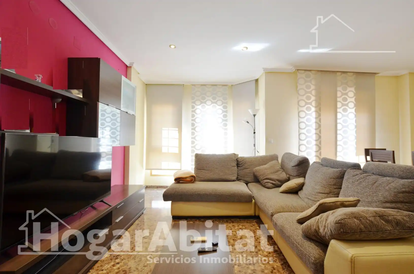 Sala de estar de Piso en venta en Tavernes de la Valldigna con Aire acondicionado, Calefacción y Trastero