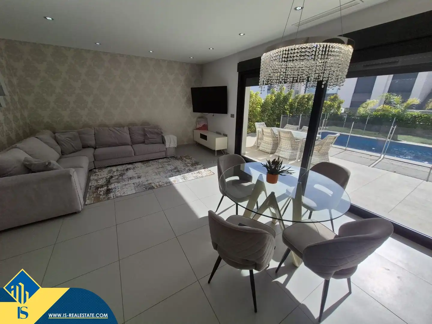 Sala d'estar de Casa o xalet en venda en Rojales amb Jardí privat, Terrassa i Moblat