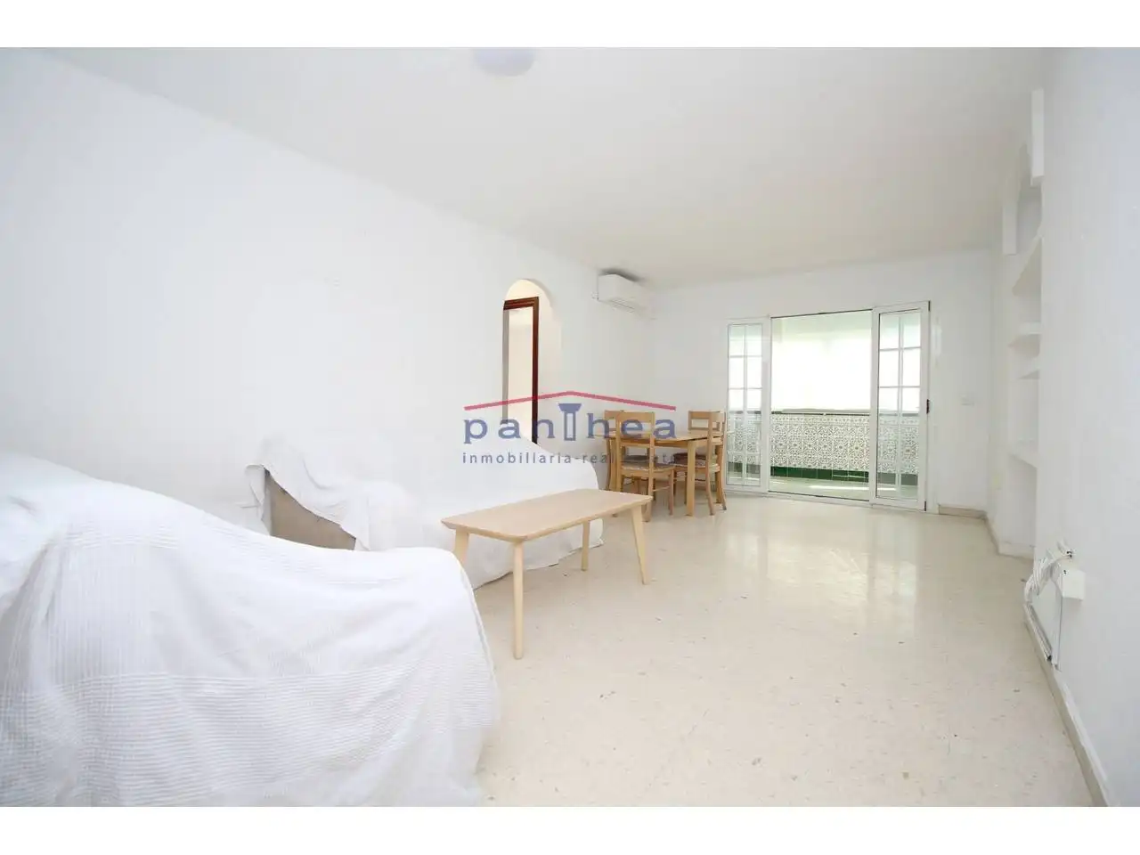 Habitación de Piso en venta en Rincón de la Victoria con Aire acondicionado, Terraza y Trastero