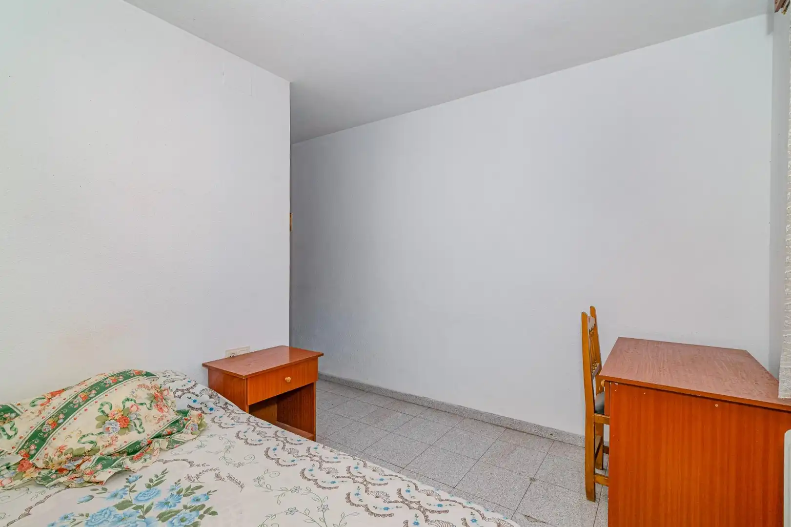 Schlafzimmer von Haus oder Chalet zum Verkauf in Granada mit Terrasse und Balkon