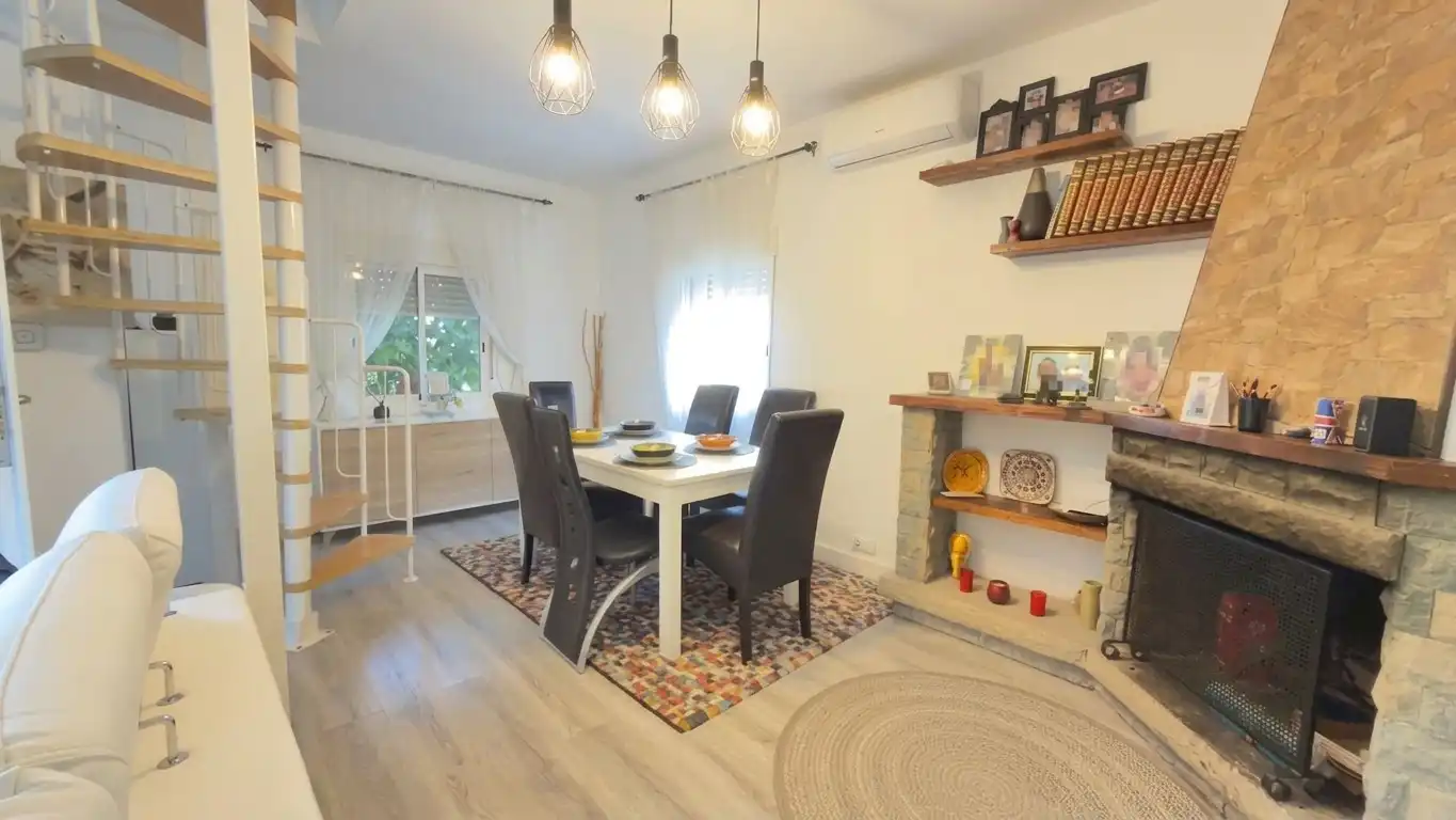 House with terrace for sale in Bigues i Riells del Fai, imagen 2