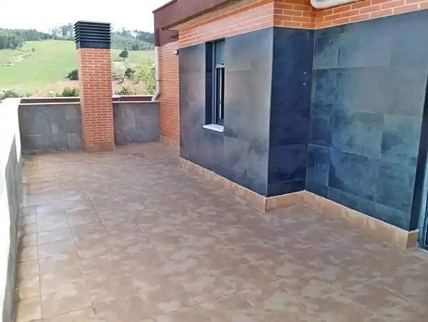 Terrassa de Dúplex en venda en Piélagos amb Calefacció, Terrassa i Traster