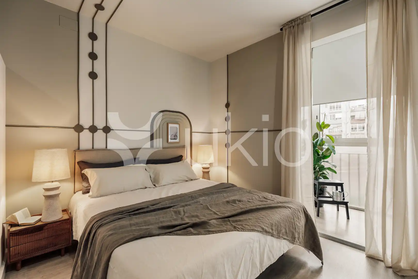 Apartment with lift to rent in Carrer del Comte Borrell, imagen 4