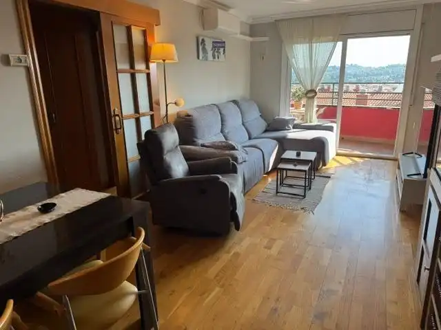 Sala d'estar de Pis en venda en Esparreguera amb Aire condicionat, Calefacció i Parquet