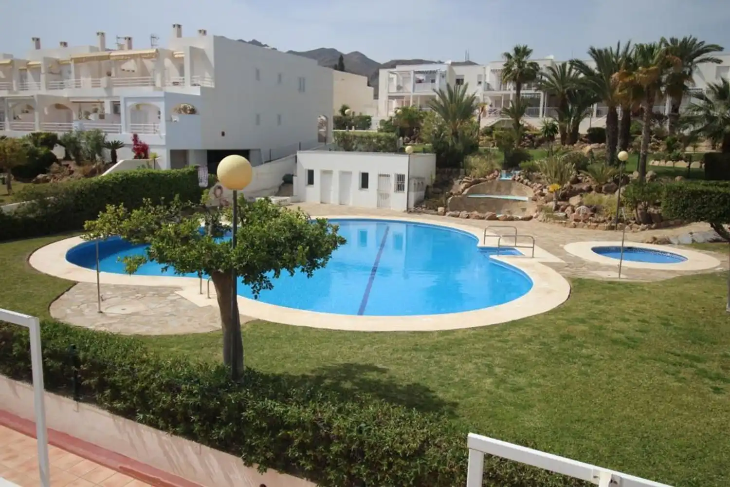 Schwimmbecken von Maisonette zum Verkauf in Mojácar mit Klimaanlage, Terrasse und Abstellraum