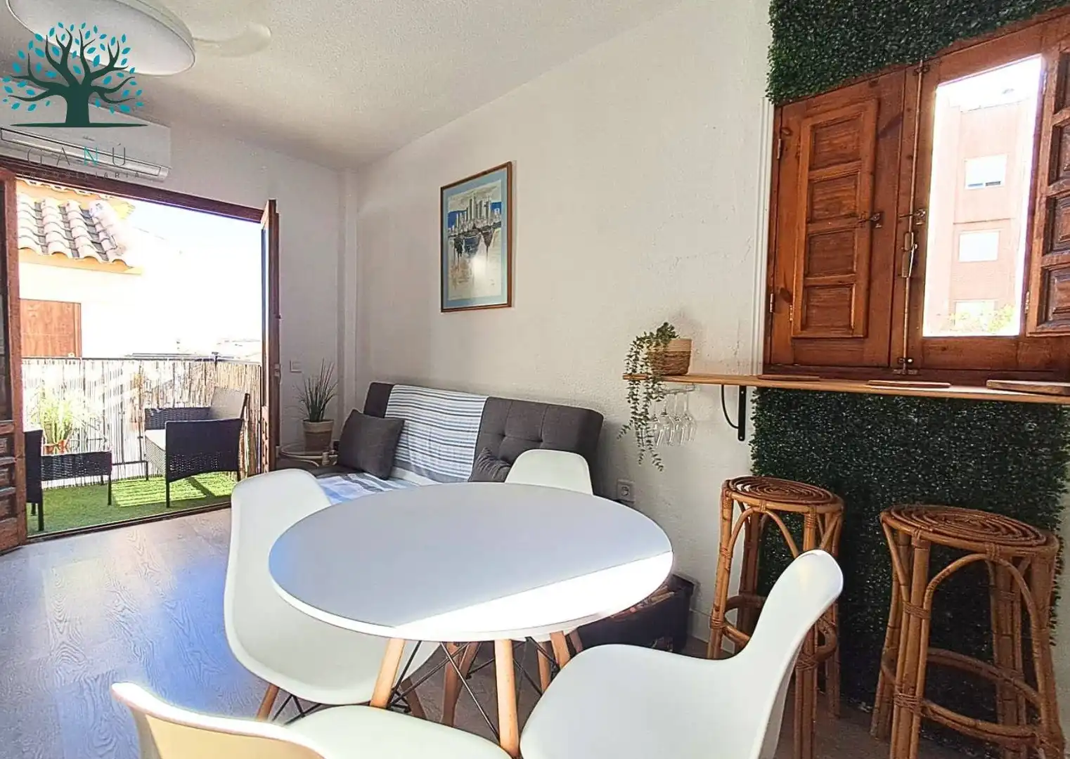 Sala d'estar de Apartament en venda en Mazarrón amb Aire condicionat, Terrassa i Moblat
