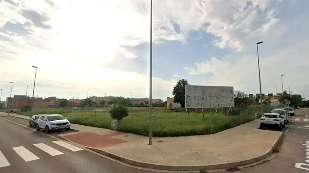 Terreny residencial en venda a Carrer del Canal