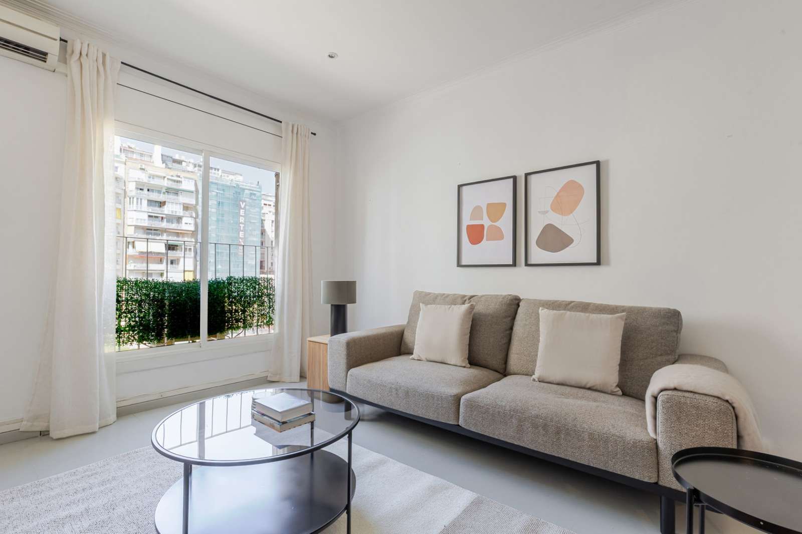Sala d'estar de Apartament per a compartir en  Barcelona Capital amb Aire condicionat, Calefacció i Terrassa