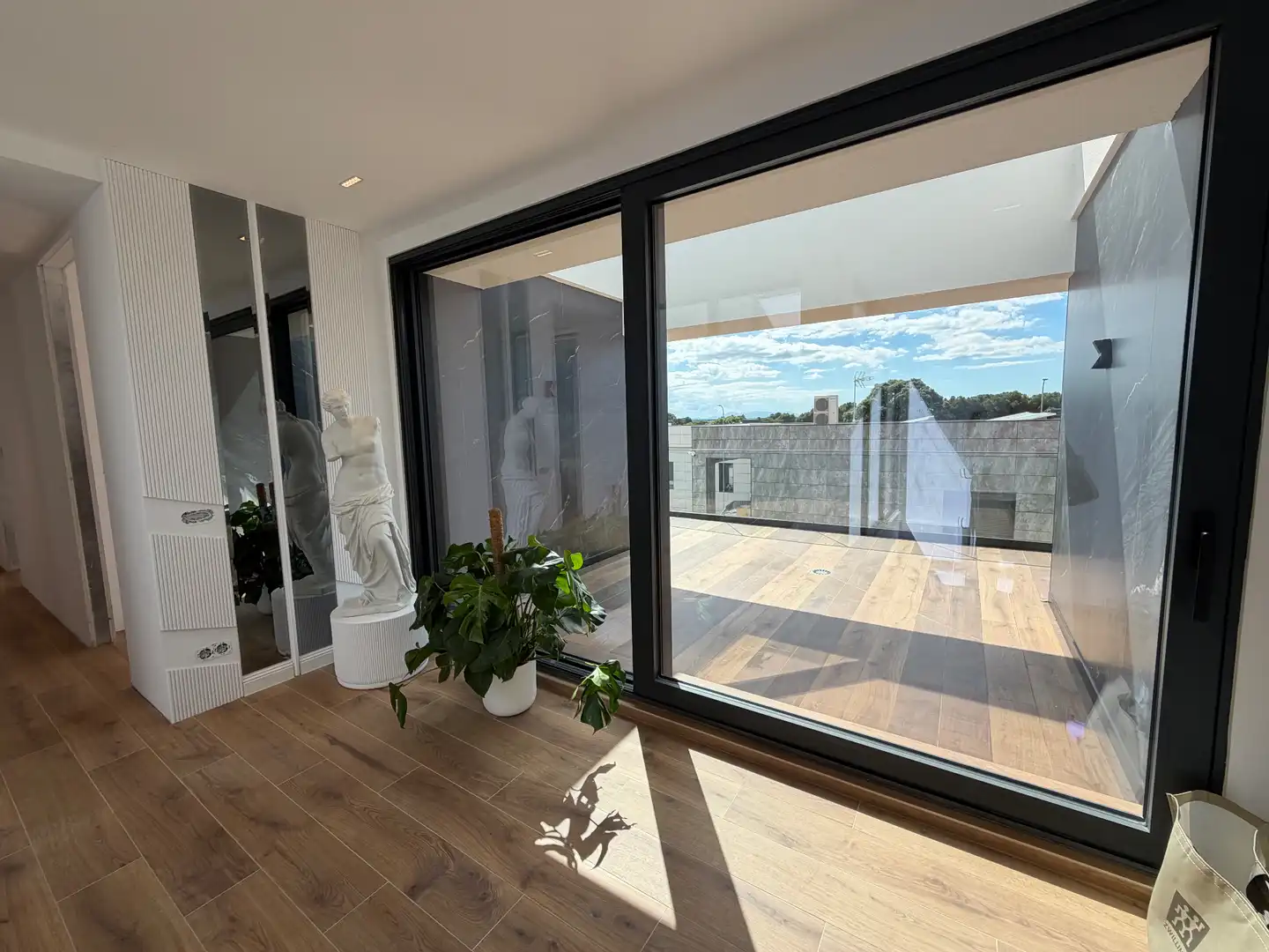 Reihenhaus mit Pool zum Verkauf in Calle Tallín, imagen 51
