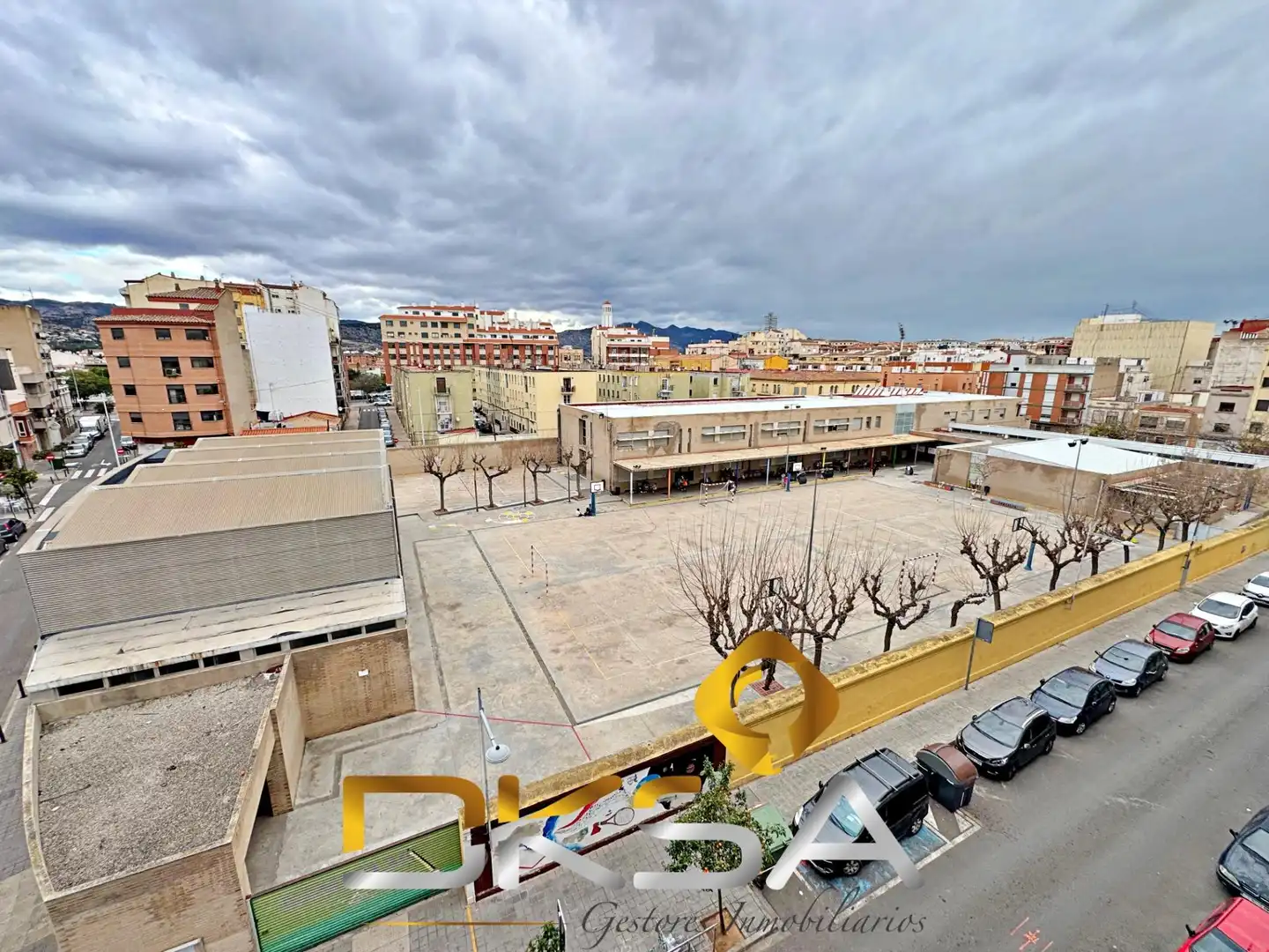 Piso de alquiler en Calle HERMANOS VILLAFAÑE, Plaza Donoso Cortés - Avenida Magdalena