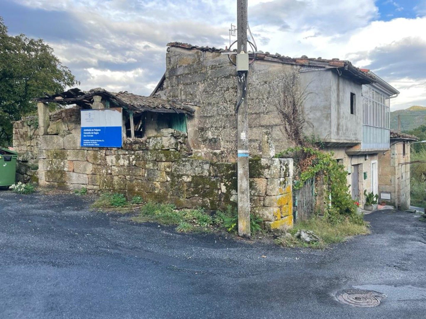Exterior view of Single-family semi-detached for sale in Esgos