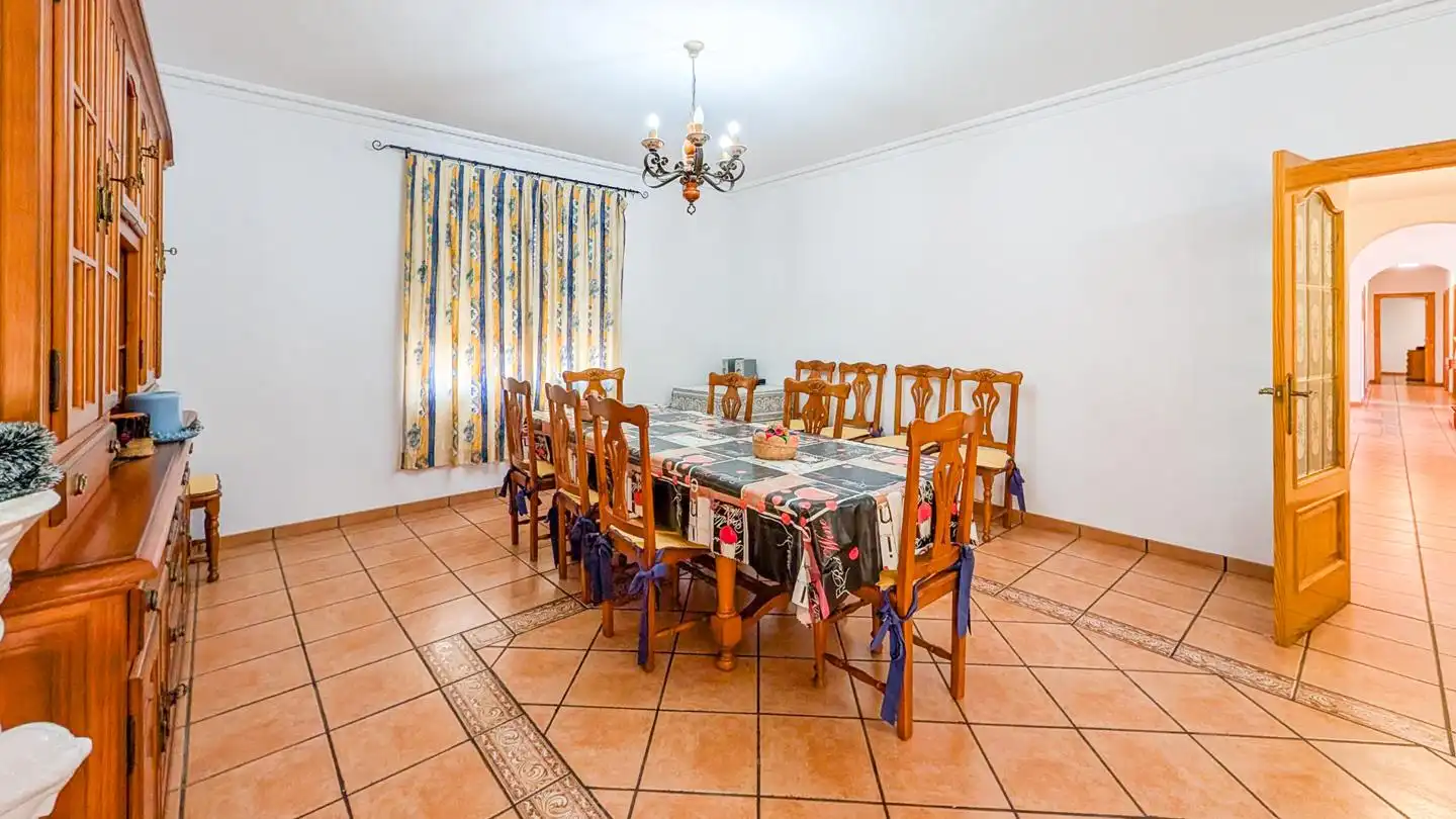 Menjador de Casa o xalet en venda en Elche / Elx amb Aire condicionat, Jardí privat i Terrassa