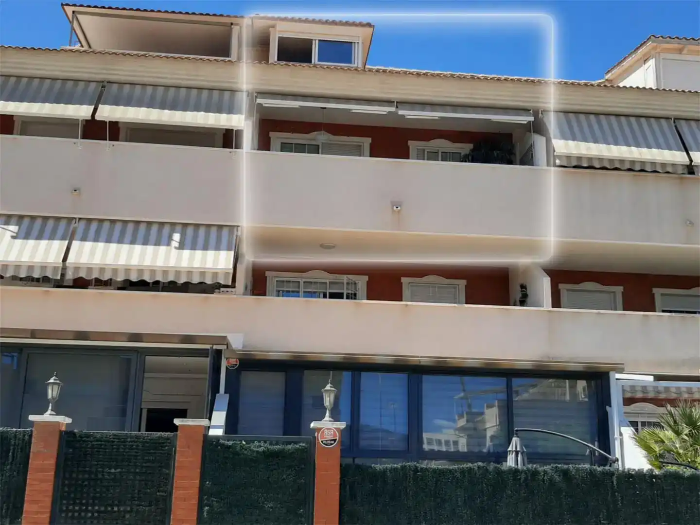 Vista exterior de Ático en venta en  Murcia Capital con Aire acondicionado, Piscina y Balcón