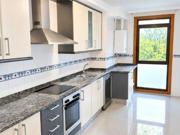 Piso con ascensor en venta en Rúa de Marcelina Panete