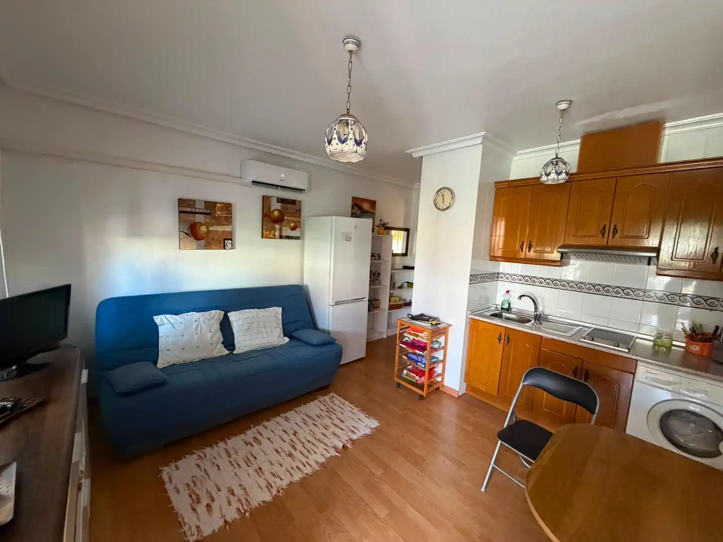 Sala de estar de Casa o chalet en venta en Torrevieja con Aire acondicionado, Jardín privado y Terraza