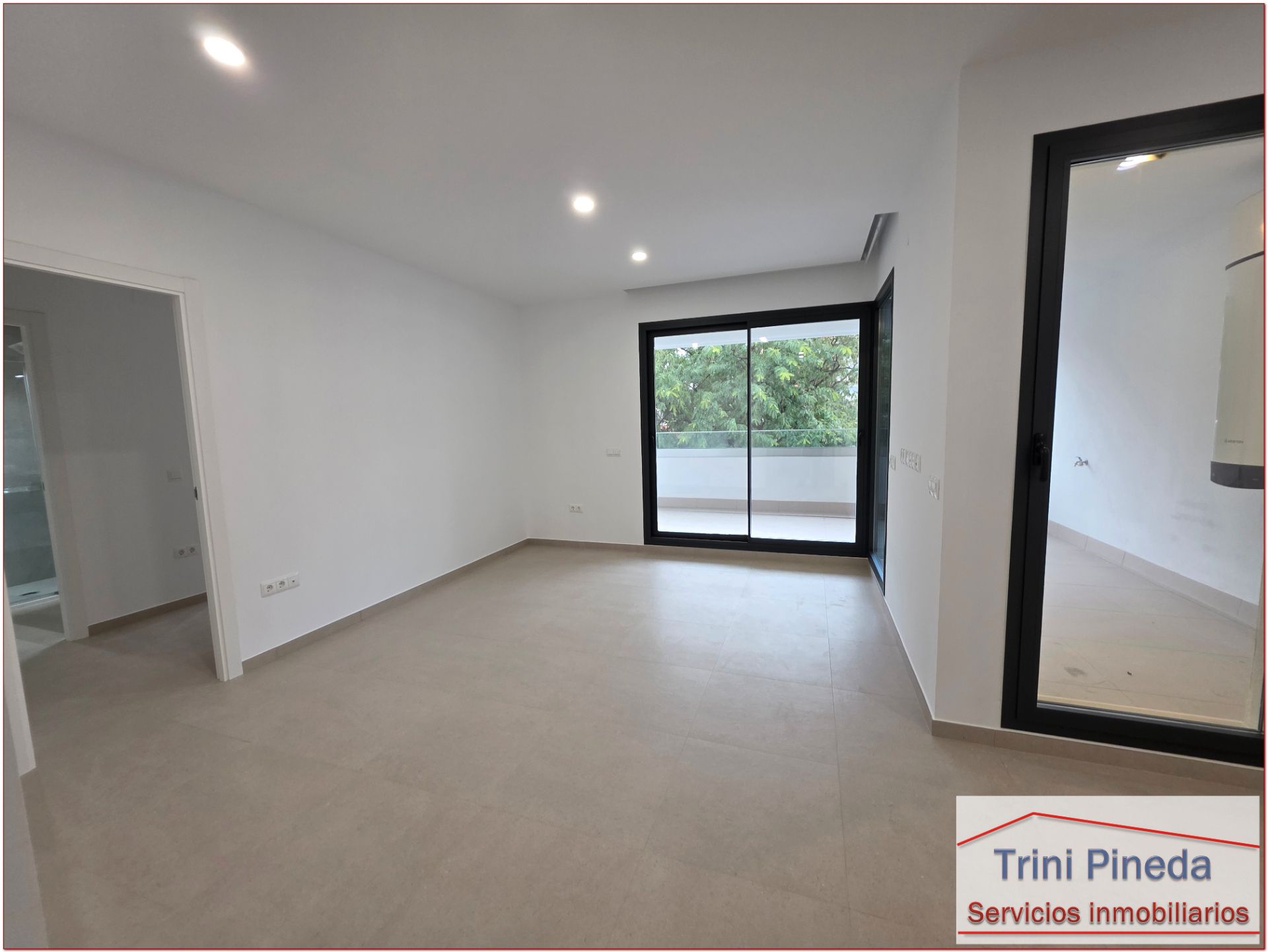 Sala d'estar de Pis de lloguer en  Sevilla Capital amb Aire condicionat, Calefacció i Terrassa