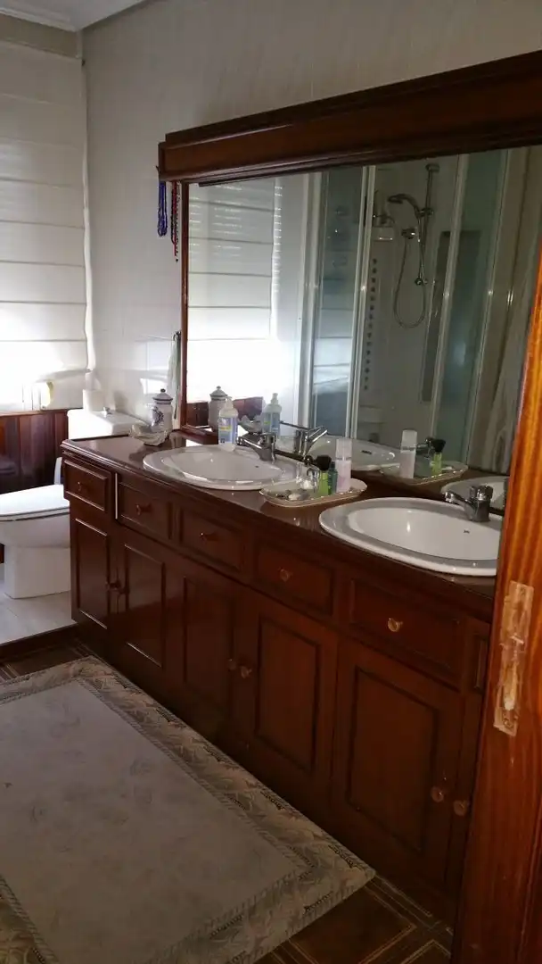 Bany de Casa o xalet en venda en Miranda de Ebro amb Traster