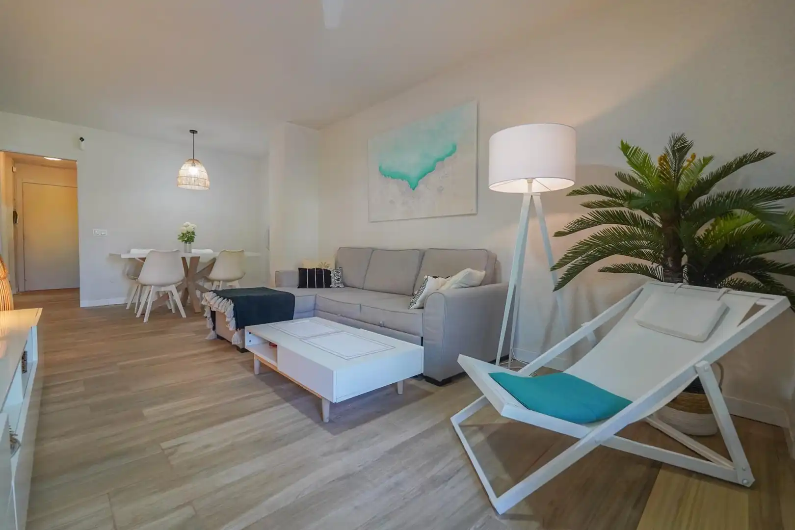 Living room of Flat for sale in Cambrils  with Private garden, Terrace and Balcony