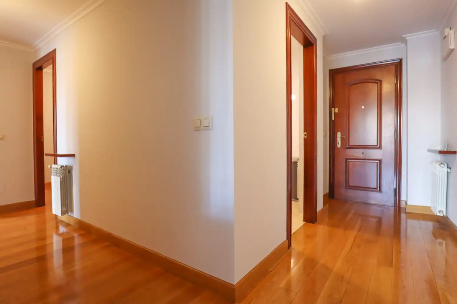 Wohnung zur Miete in Oviedo  mit Heizung und Parkett