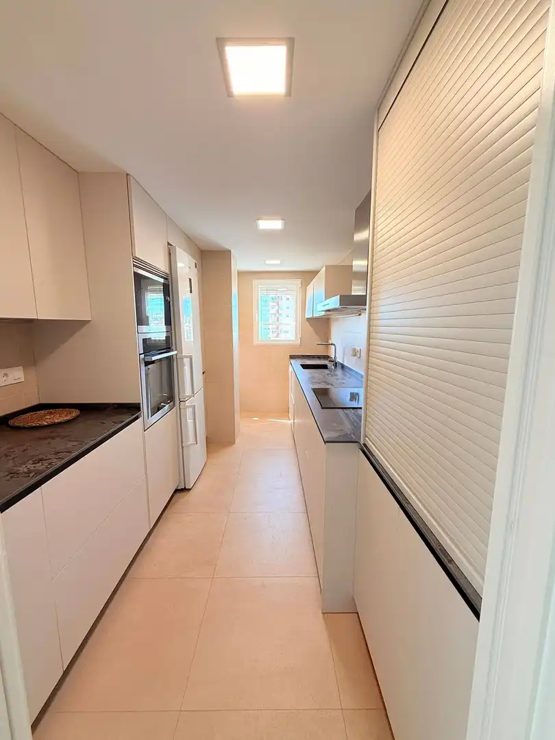 Cuina de Apartament de lloguer en La Pobla de Farnals