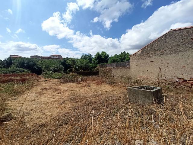 Terreno residencial en Venta en Avenida Virgen de Navelonga, 5 en Cilleros
