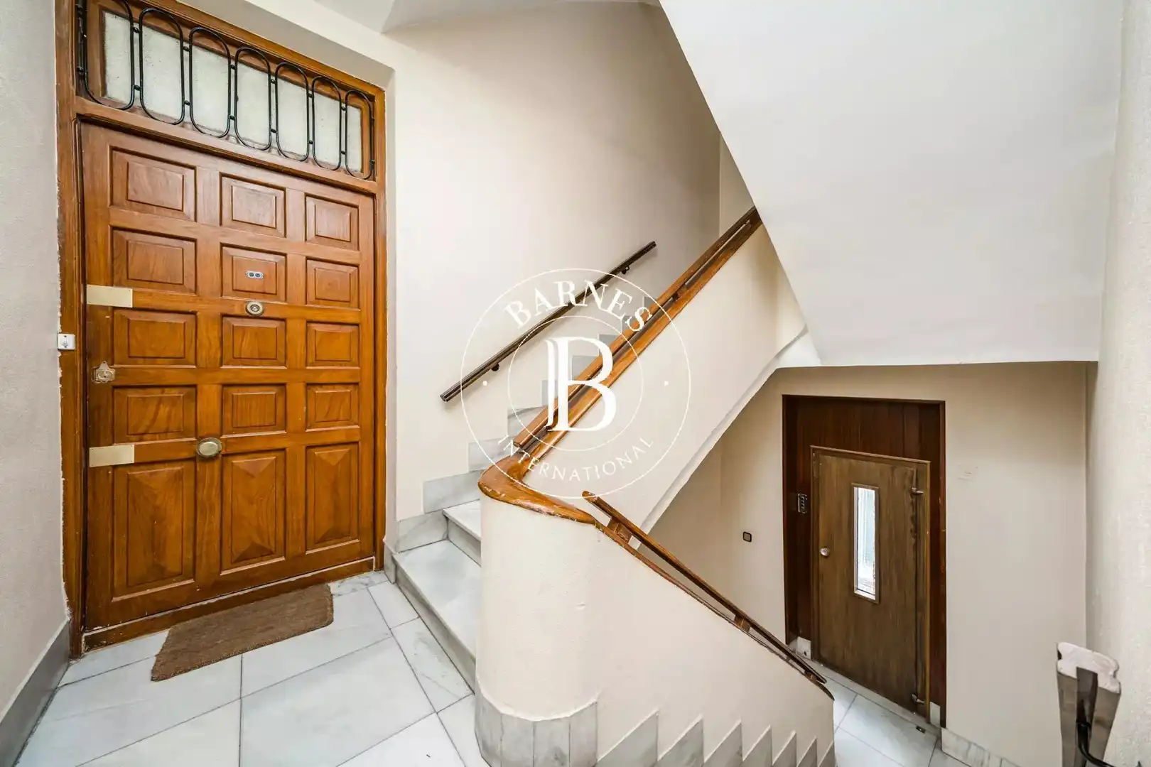 Piso en venta en Madrid con Calefacción y Balcón