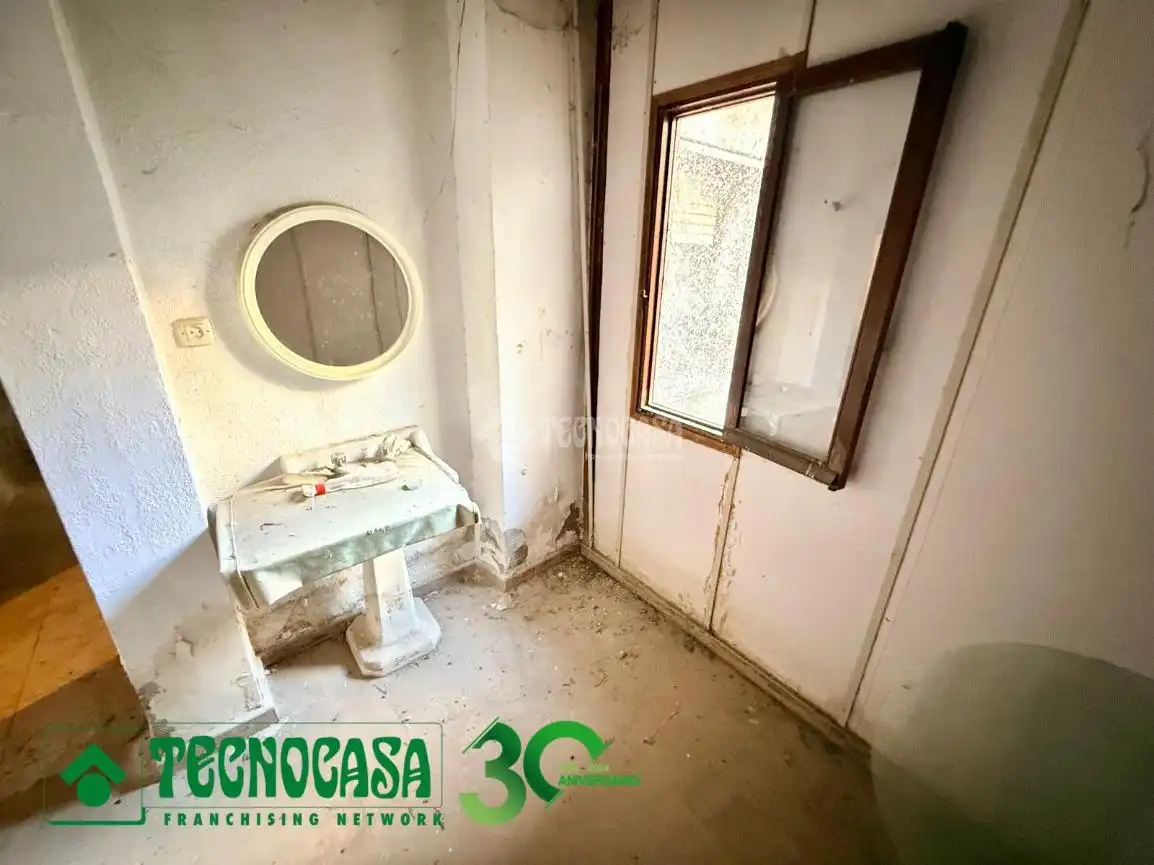 Habitación de Casa adosada en venta en Mocejón, Toledo