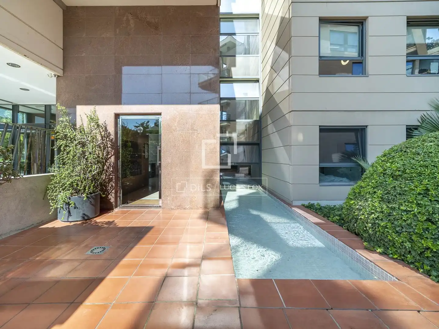 Terrasse von Wohnung zum Verkauf in Barcelona mit Klimaanlage, Heizung und Abstellraum
