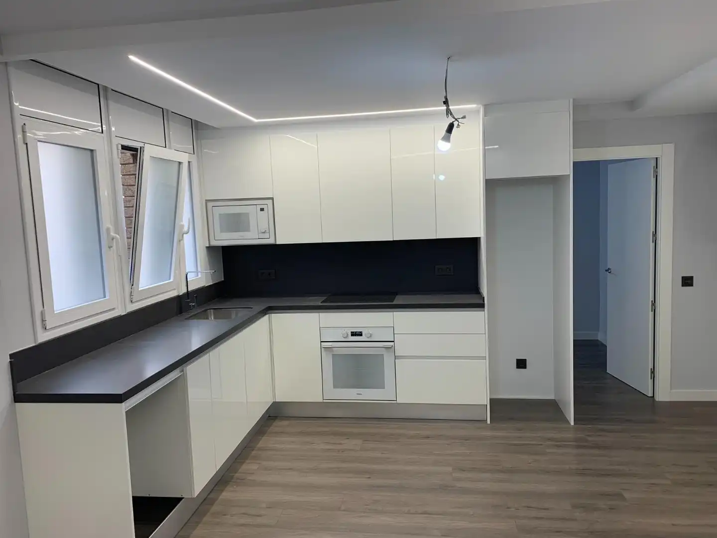 Piso reformado y muy luminoso en pleno centro de Tarragona, immagine 3