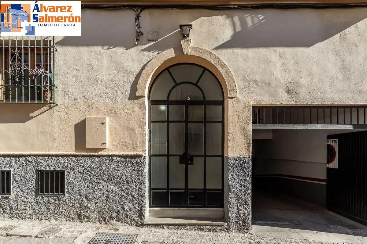 Flat for sale in Granada, Granada