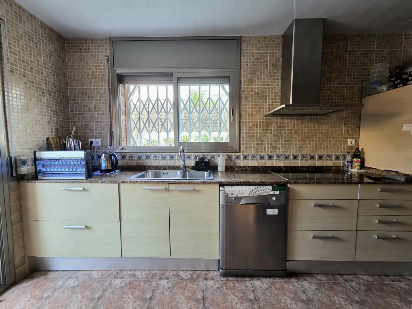 Kitchen of Houses for sale in Cunit  with Community pool
