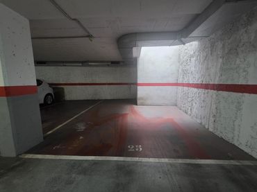 Einzelparkplatz zum Verkauf in Roger De Lluria (Calle) 12-14
